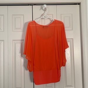 Lightweight shirt with wide short sleeves and built in undershirt